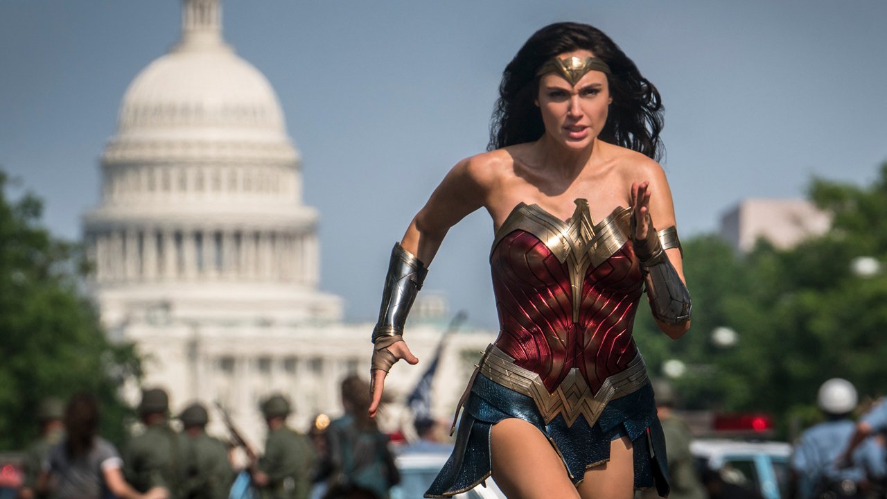 Wonder Woman running