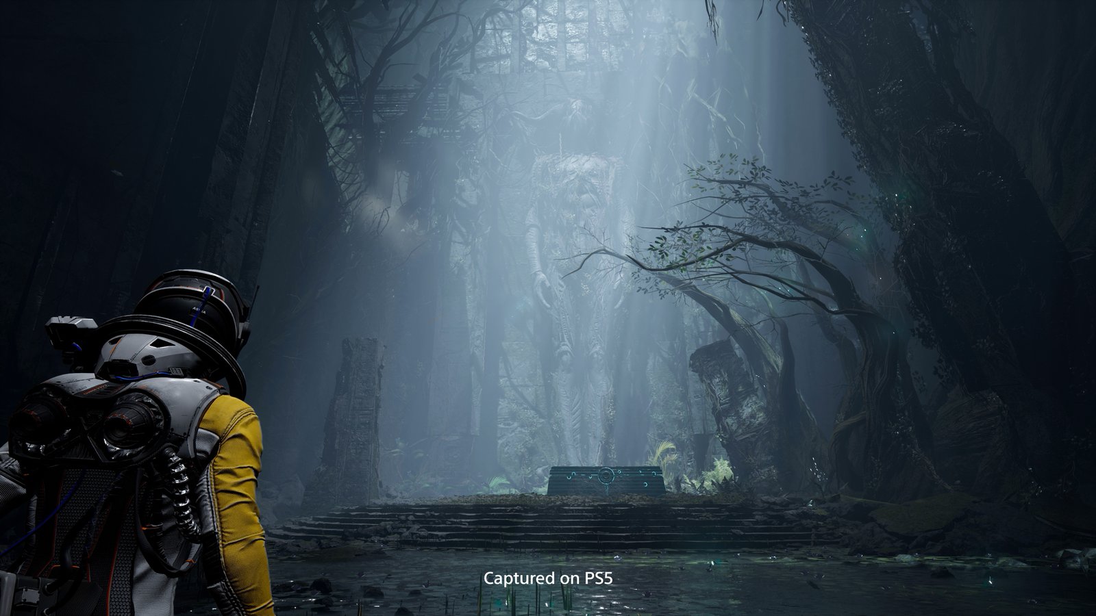 Best single-player games: a screenshot of an alien planet in Returnal.