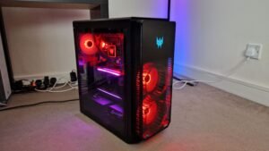 Acer Predator Orion 7000 (2023) : une puissance extrême, mais bruyante