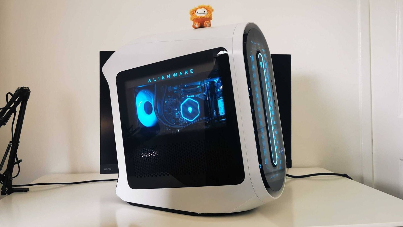 Alienware Aurora R15 : une bête de course sous RTX 4090 ?