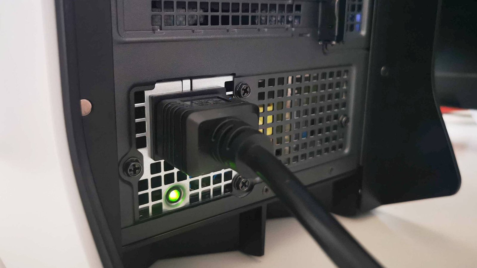 Closeup of Alienware Aurora R15 power supply and cord