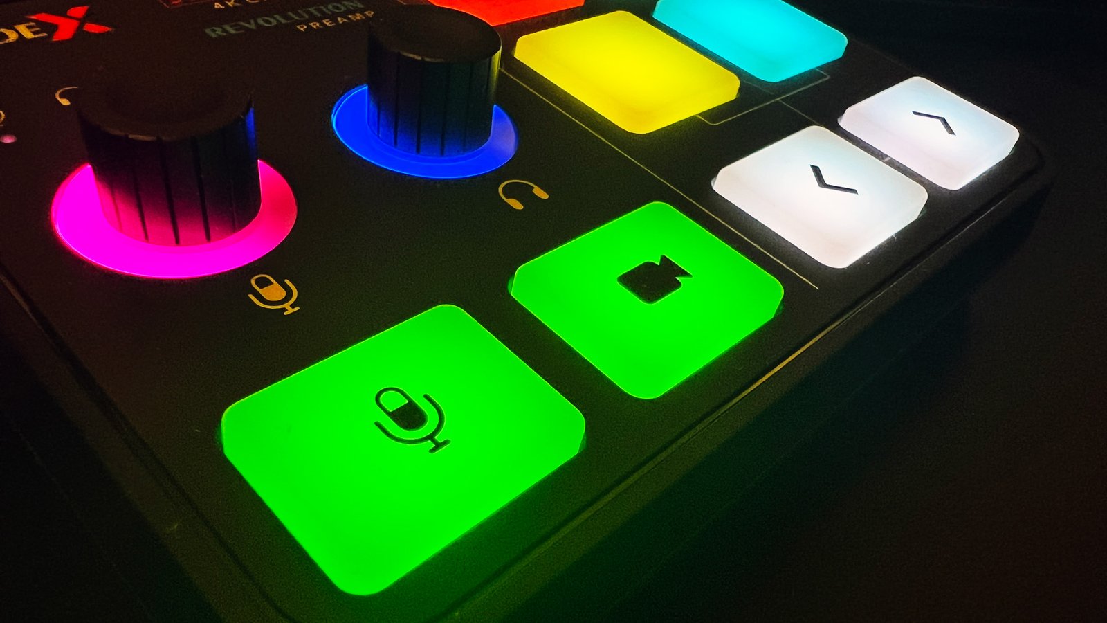 RODE Streamer X's audio controls up close