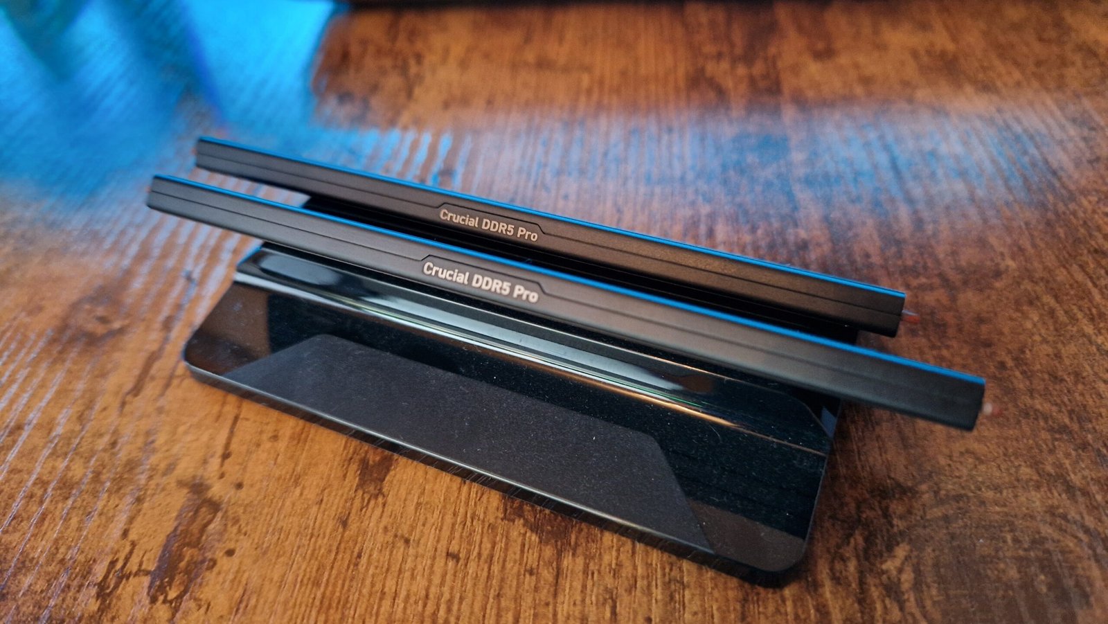 Crucial DDR5 Pro from the top, showing small branding on its spine
