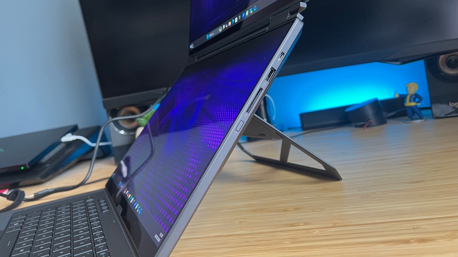 Close up on stand coming out of the lower screen on the Asus ROG Zephyrus Duo gaming laptop