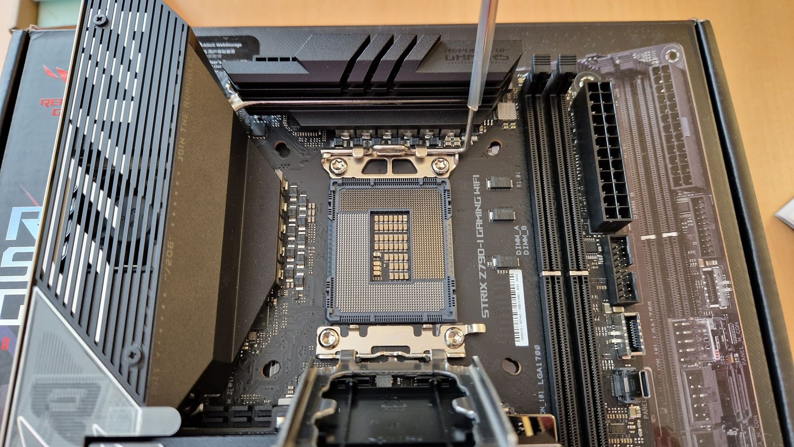 Crise de la RAM : Asus, MSI et Gigabyte revoient leurs objectifs