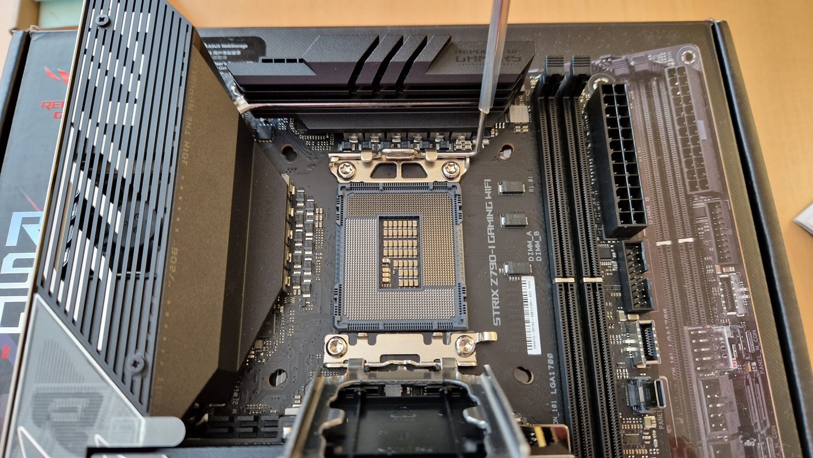 Intel Core i5-13600K's LGA1700 socket