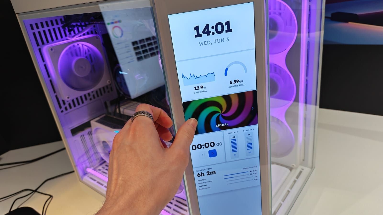 HYTE révolutionne le contrôle PC via smartphone au Computex