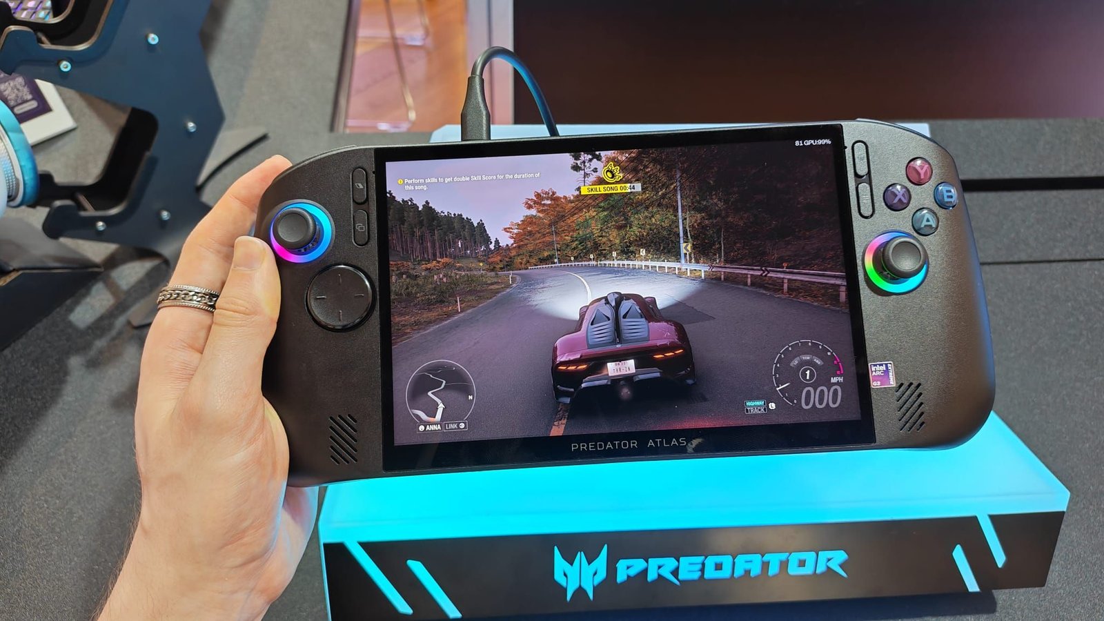 Acer Predator Atlas 8 : le confort avant la puissance